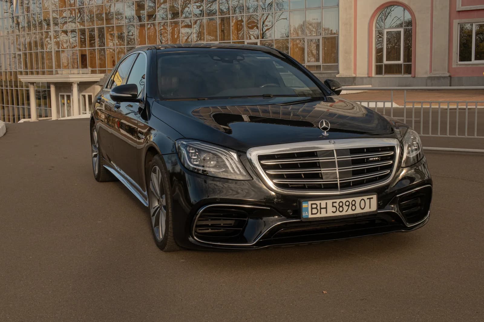 Mercedes S-Class W222