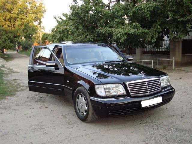 Mercedes-Benz S-Class W140